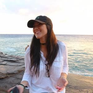 Meet your Posher, Mikayla